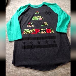 Women's Colorful Graphic Tee